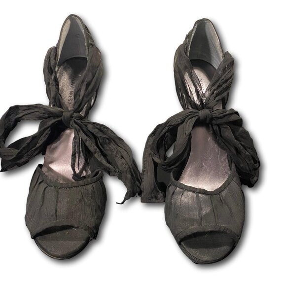 Nine West Black Peep Toe Pumps Shoes w Sexy Bow NEW- SIZE 10 - Picture 4 of 4